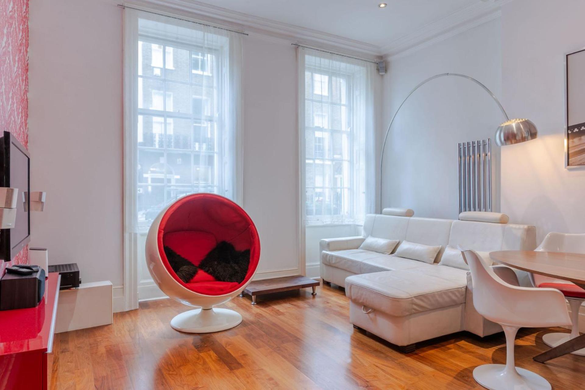 The "Red Room Apartment" - Fitzrovia - By Frankie Says Londra Exterior foto